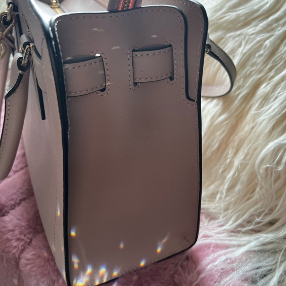 Michael Kors purse - Picture 4 of 9